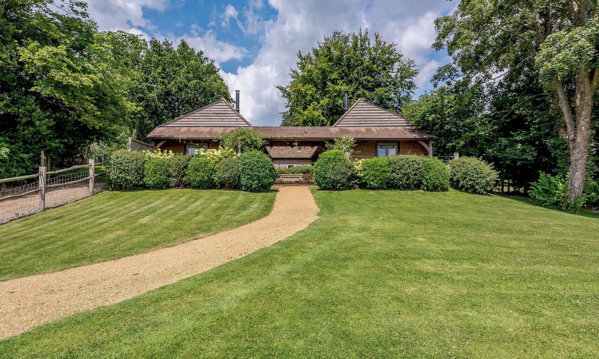 Sedlescombe Cottage | Castlemans Stables West