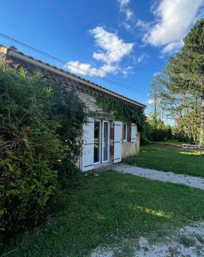 Castres Apartment | Castres maisonnette proche du centre ville, parking et jardin