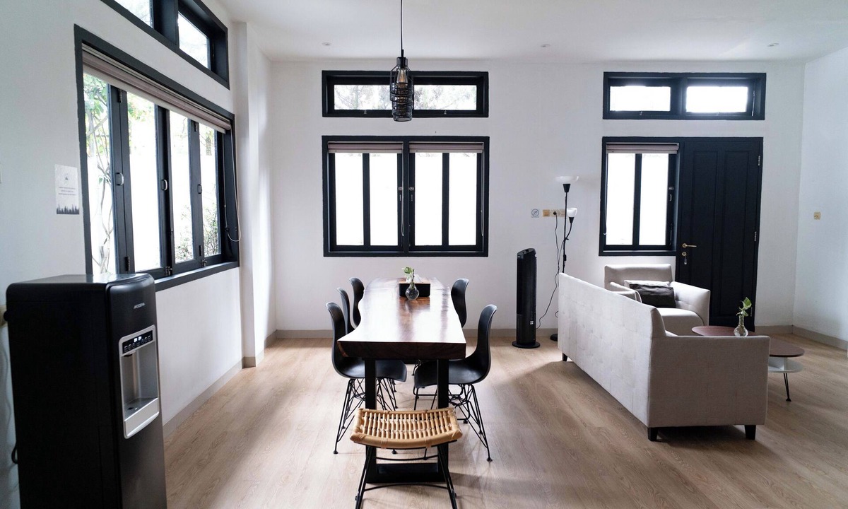 Astana Anyar Villa | Casuarina Villa