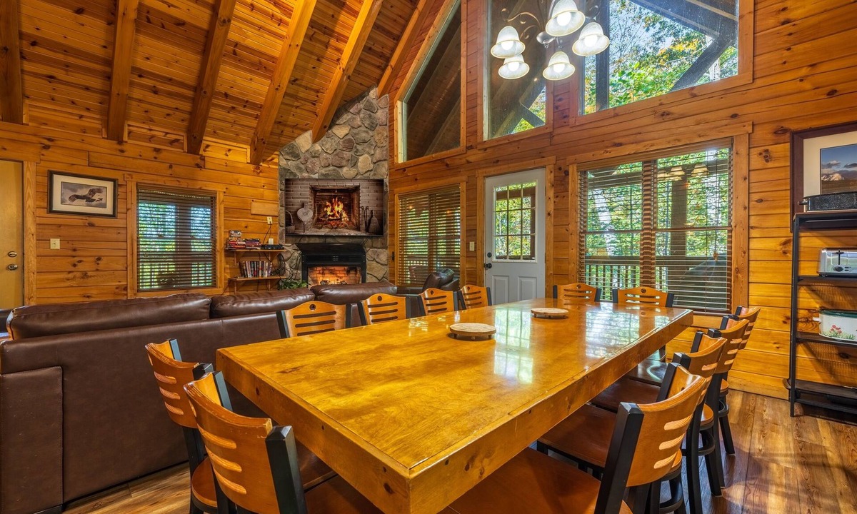 Carbon Hill Cabin | Catbird Cabins (Hocking Hills area)