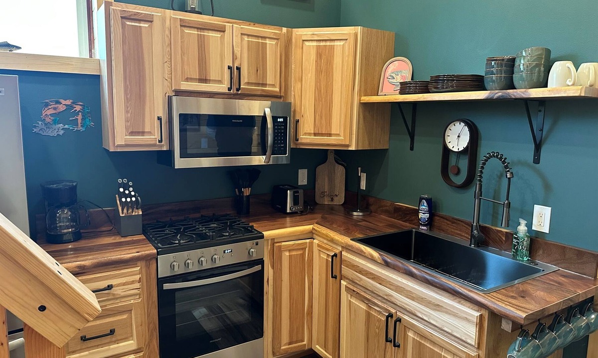 Funny River Apartment | Catch'em AK - Trout Haven