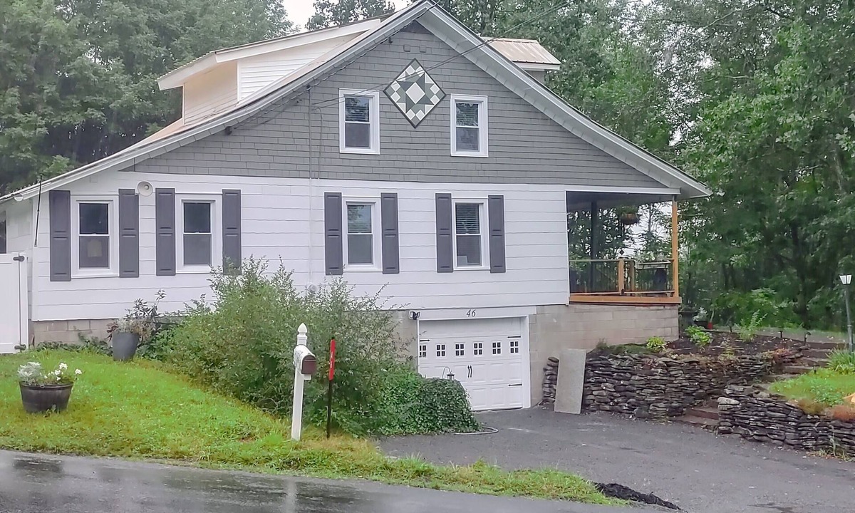Margaretville House | Catskill hobby farm near Roxbury, Margaretville and Belleayre Mtn