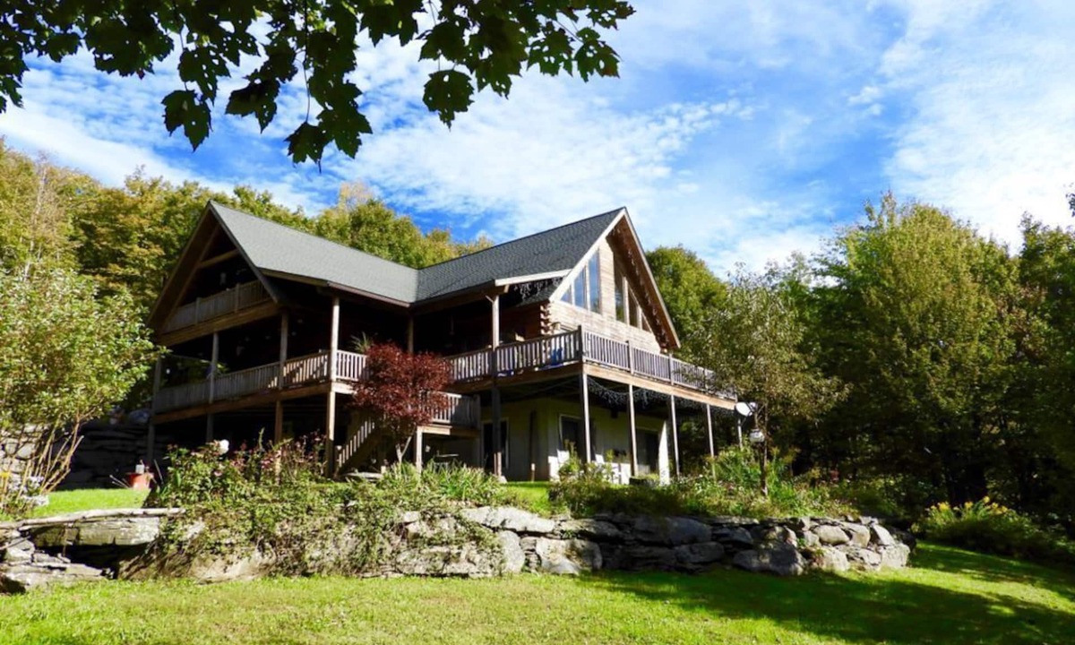 Pine Hill House | Catskill Mountain retreat