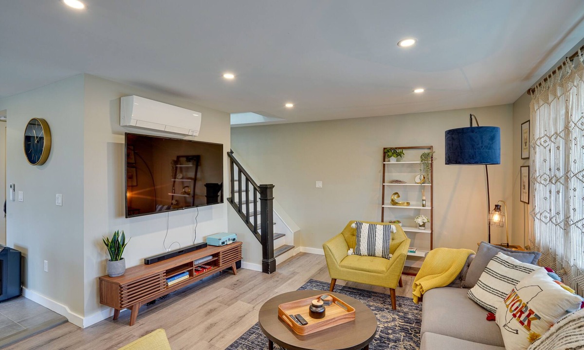 Catskill House | Catskill Vacation Rental: Private Deck & Fire Pit