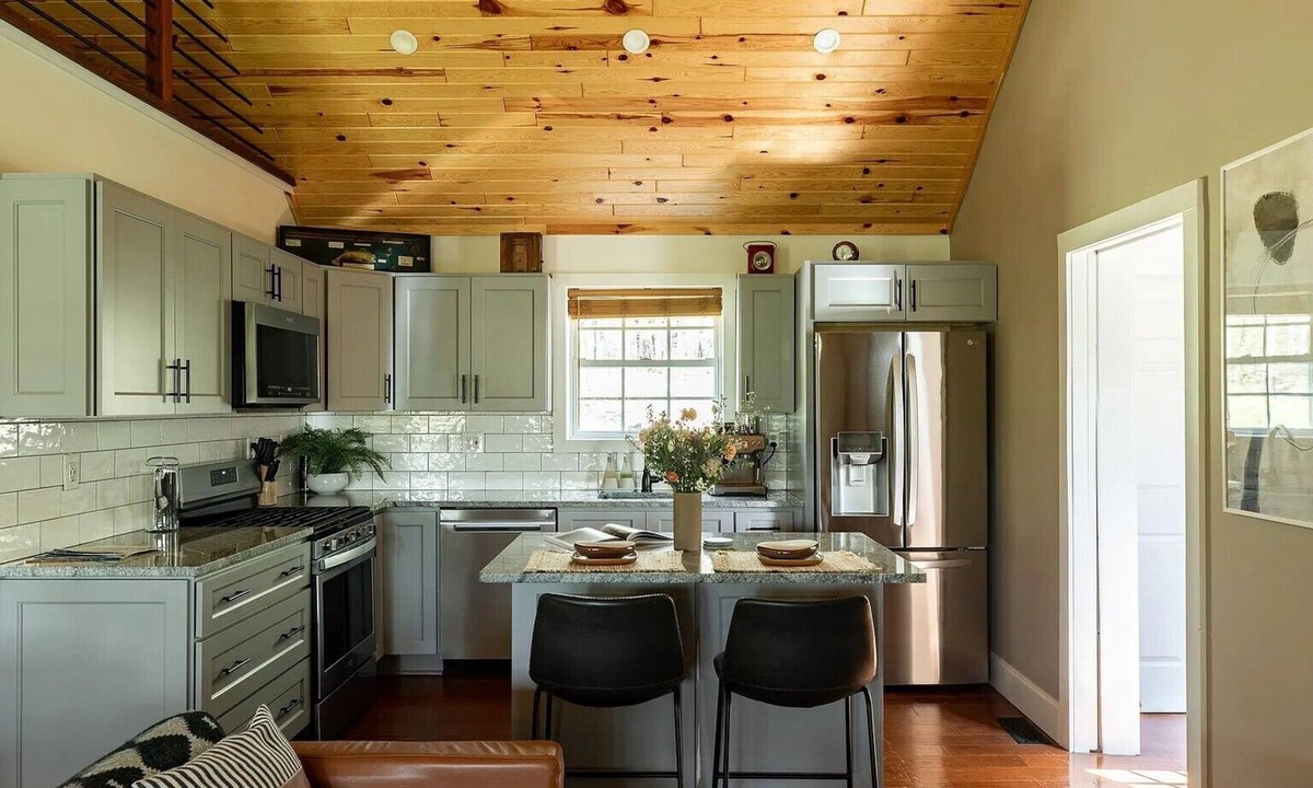Debruce Cabin | Catskills Getaway: Cozy Cabin with Fire Pit