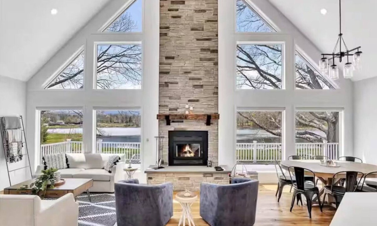 East Durham House | Catskills Lakehouse, Windham Ski, Hot tub, Firepit