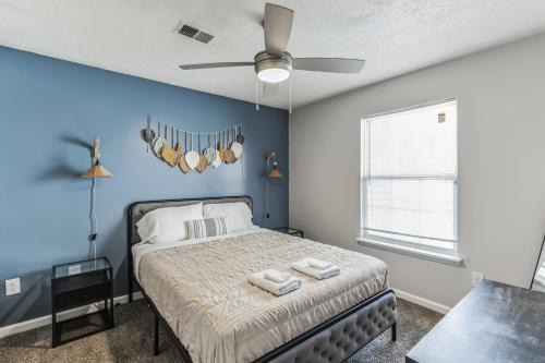 Westover Apartment | CB 965-201 Modern Fayetteville Charm
