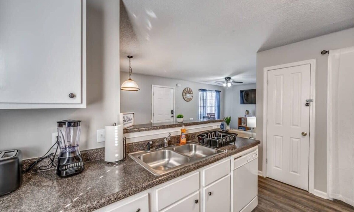 Memphis House | Cedar Ave Escape