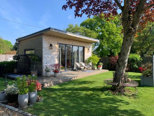 Penwood House | Cedar Cabin