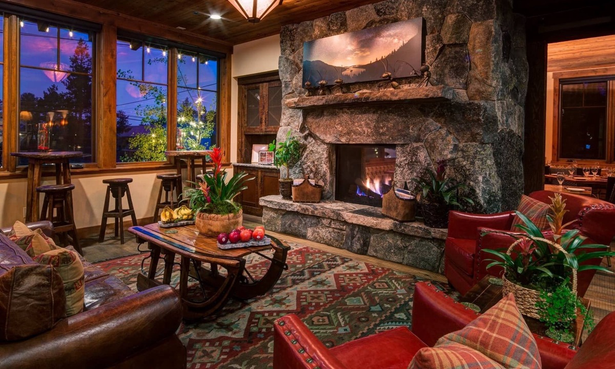 Tahoe Vista Hotel | Cedar Glen Lodge