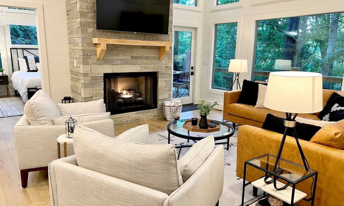 Blue Ridge Cabin | Cedar Grove Haven - New Build - Spa & EV Charging