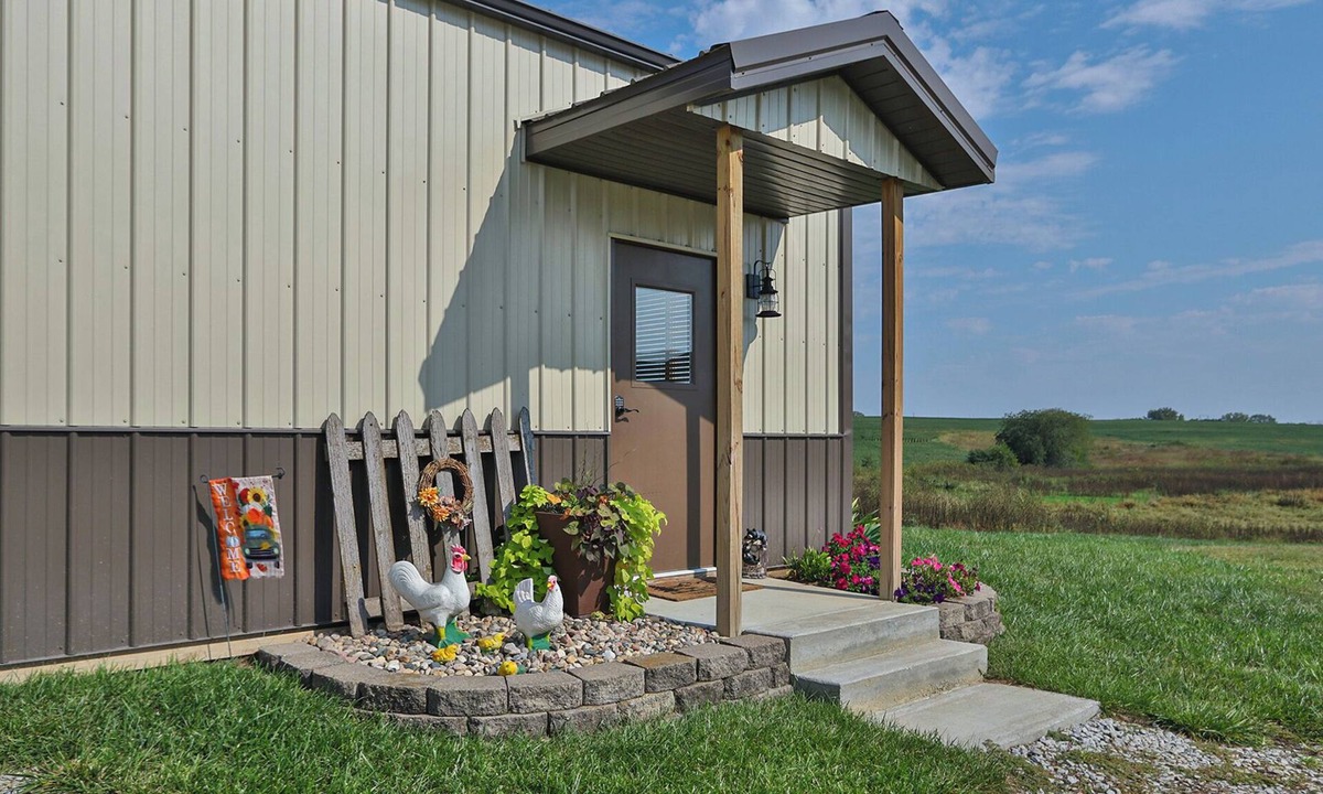 Johnson County Cabin | Cedar Hill Cabin - Sterling NE
