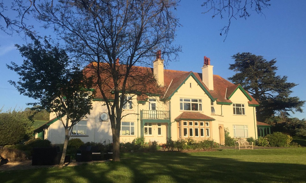 Old Cleeve House | Cedar House