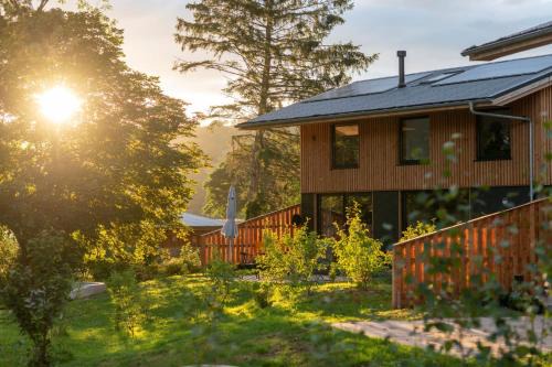 Westbrook Court House | Cedar Lodge