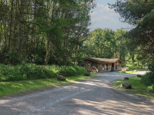 Rosliston House | Cedar Lodge