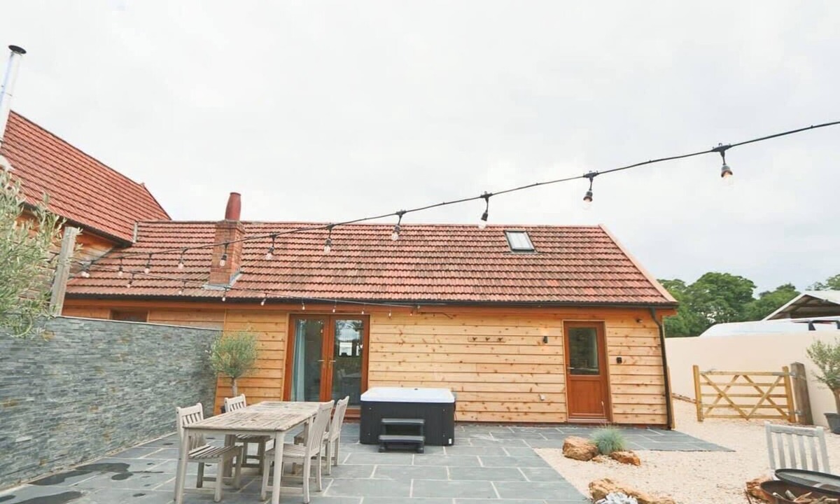 Olveston House | Cedar lodge - Hopewell