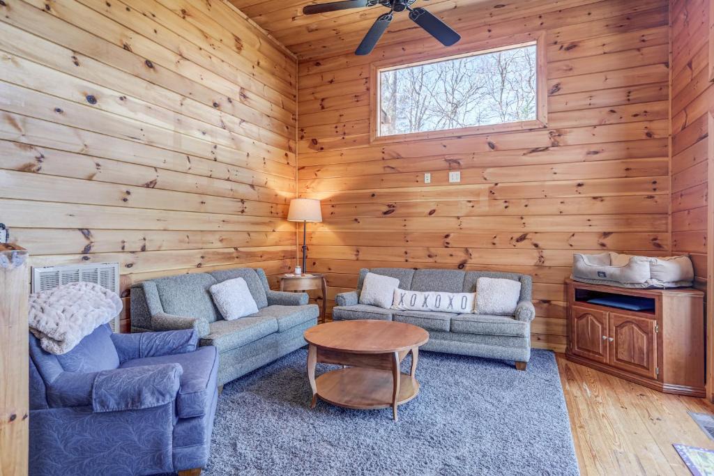 Ranger House | Cedar Ridge Lodge
