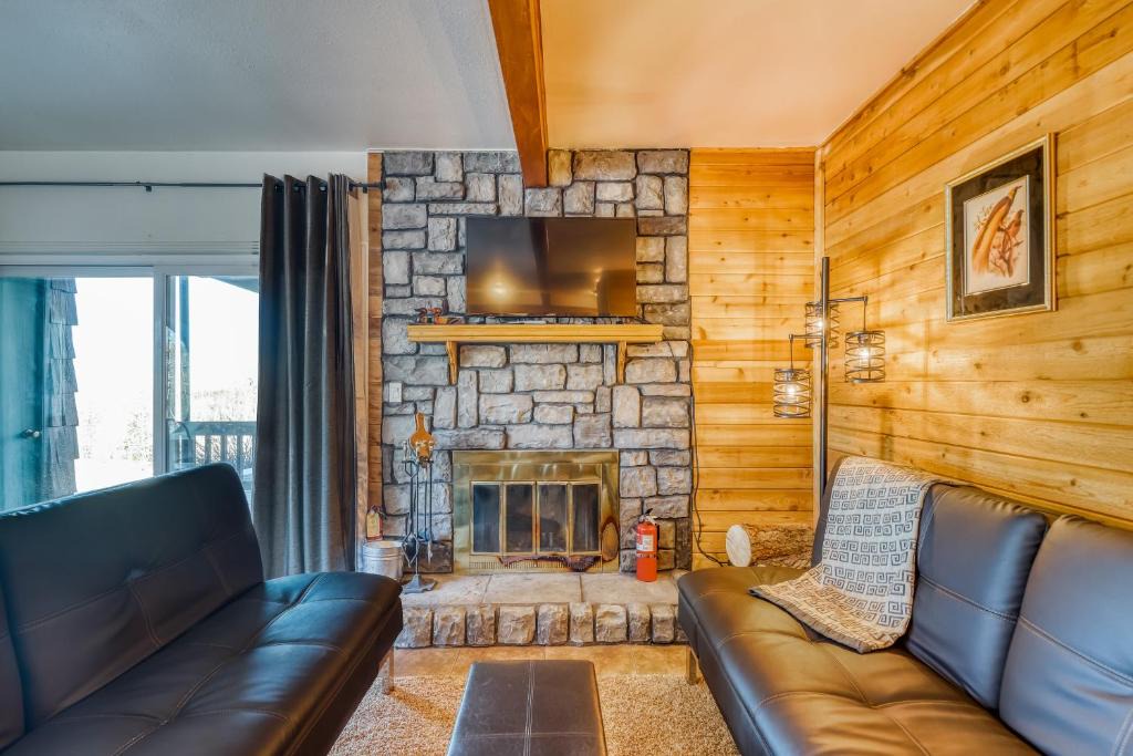 Brian Head Hotel | Cedar Village #A111