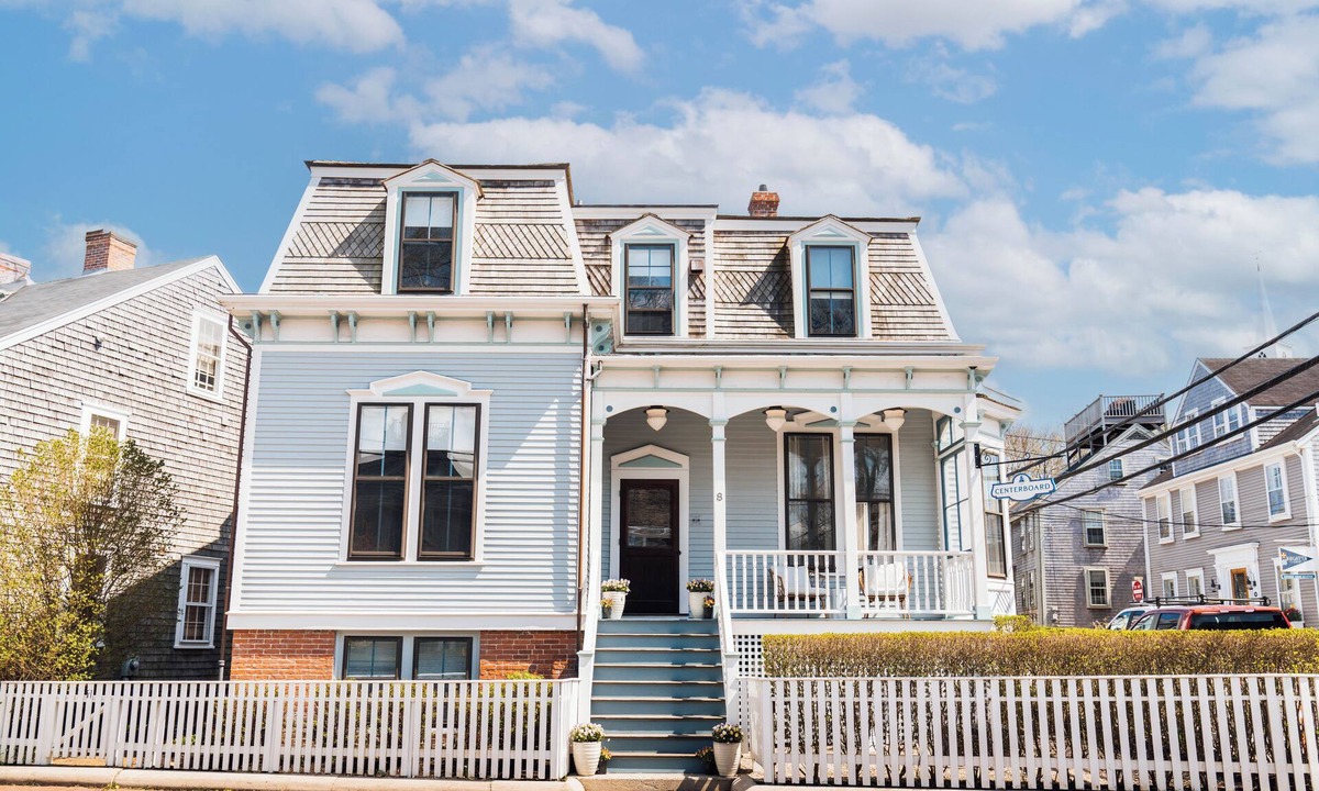 Nantucket Town Hotel | Centerboard