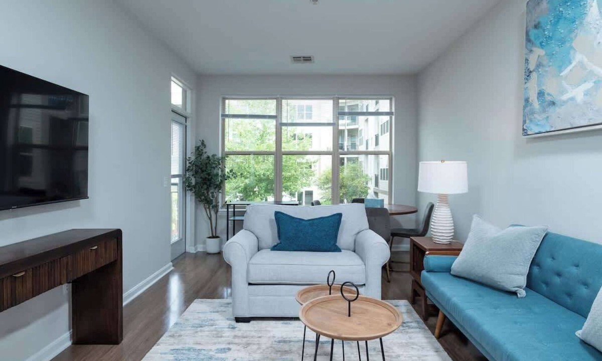 Assembly Square Apartment | Central 1-BR Condo Assembly Row Gym & Pool Sleep 5