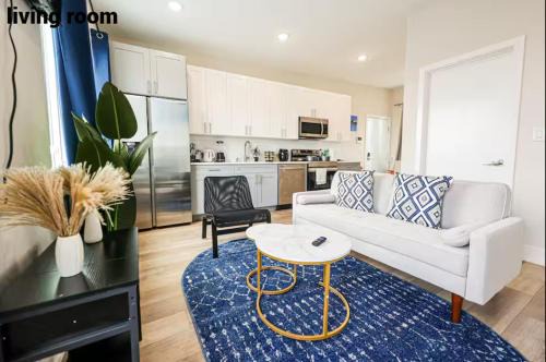 North Philadelphia East Apartment | Central 1BR1BAKing BedWiFiWD