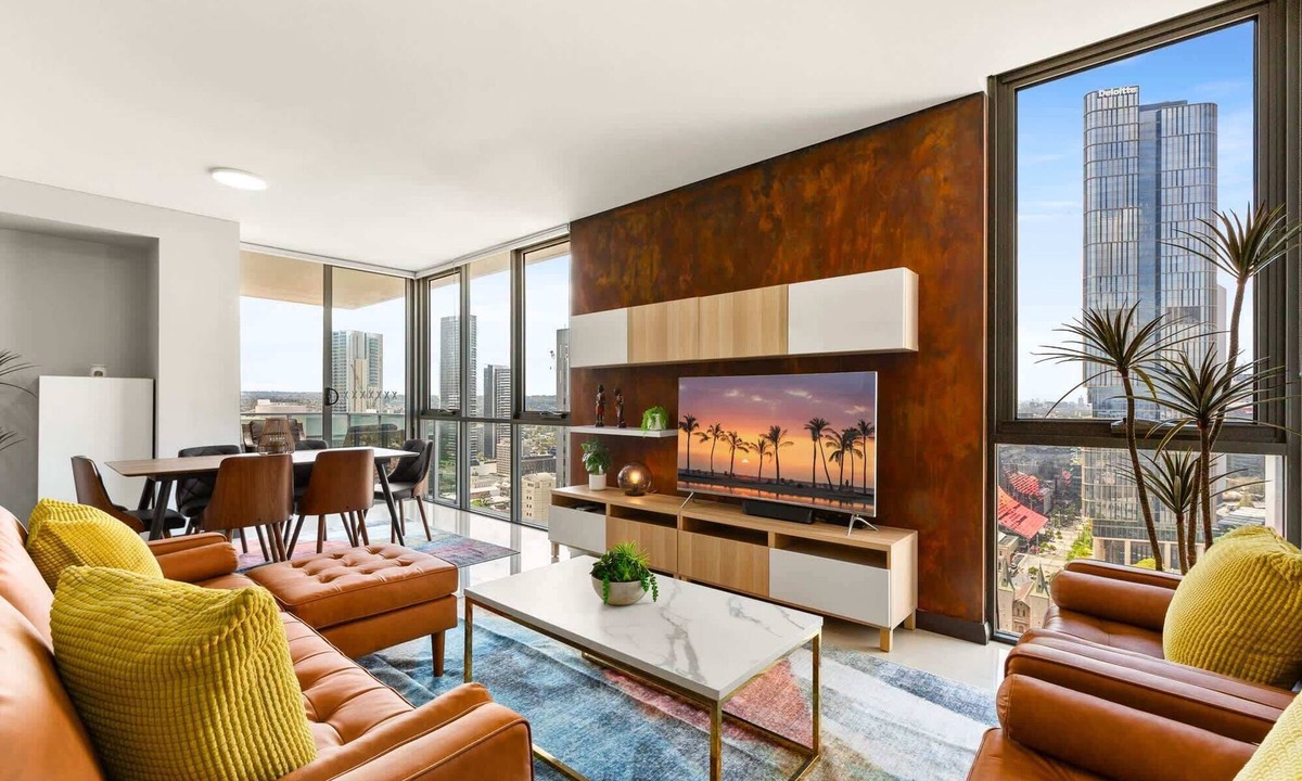 Parramatta CBD Apartment | Central 2-Bed with Parking & Stunning Views