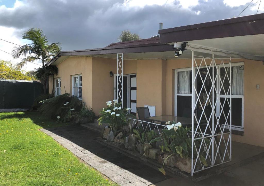 Shepparton South Villa | central 3 bedroom home