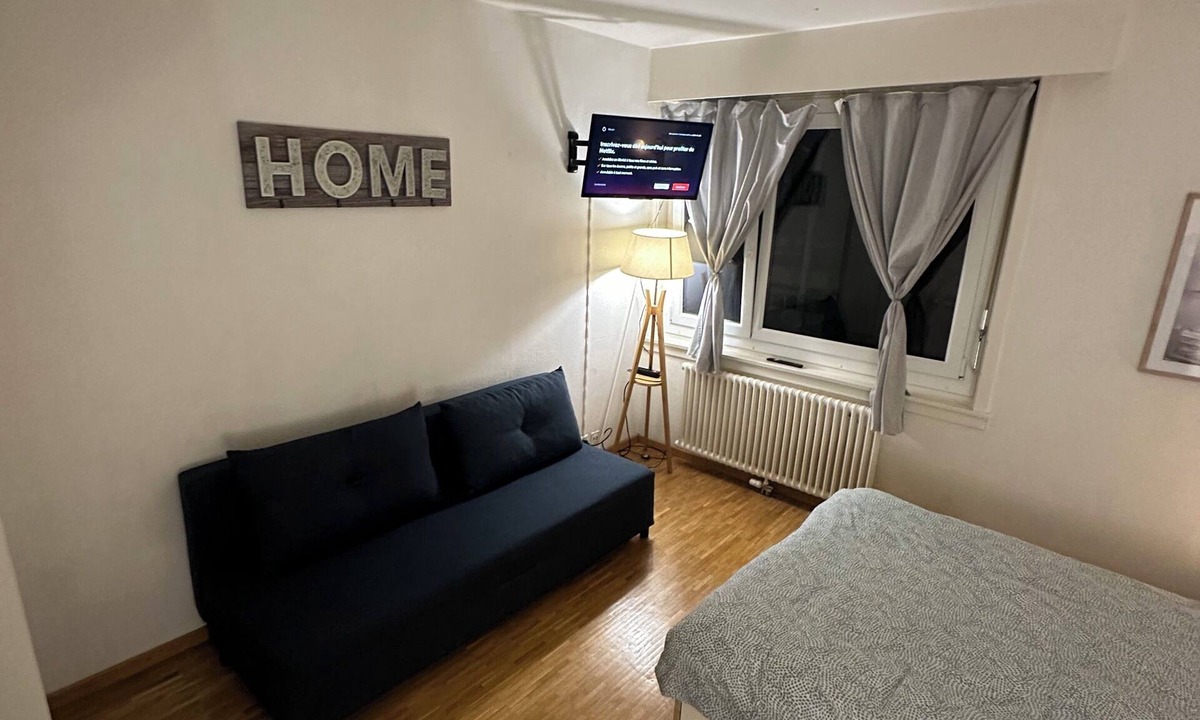 Lausanne Center Apartment | Central and comfortable apartment for two or three people