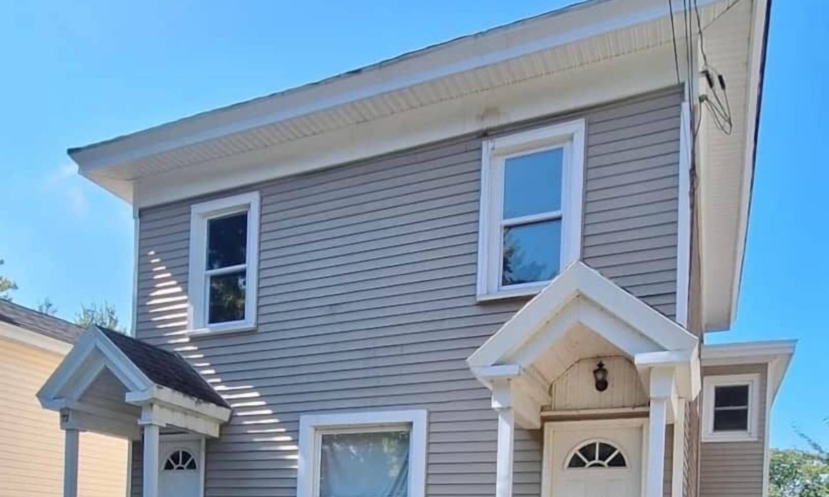 Oswego Apartment | Central and Convenient Ground Floor Apartment