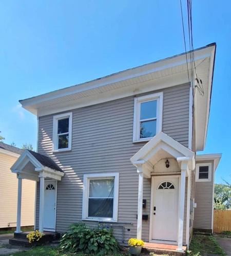 Oswego Apartment | Central and Convenient Ground Floor Apartment