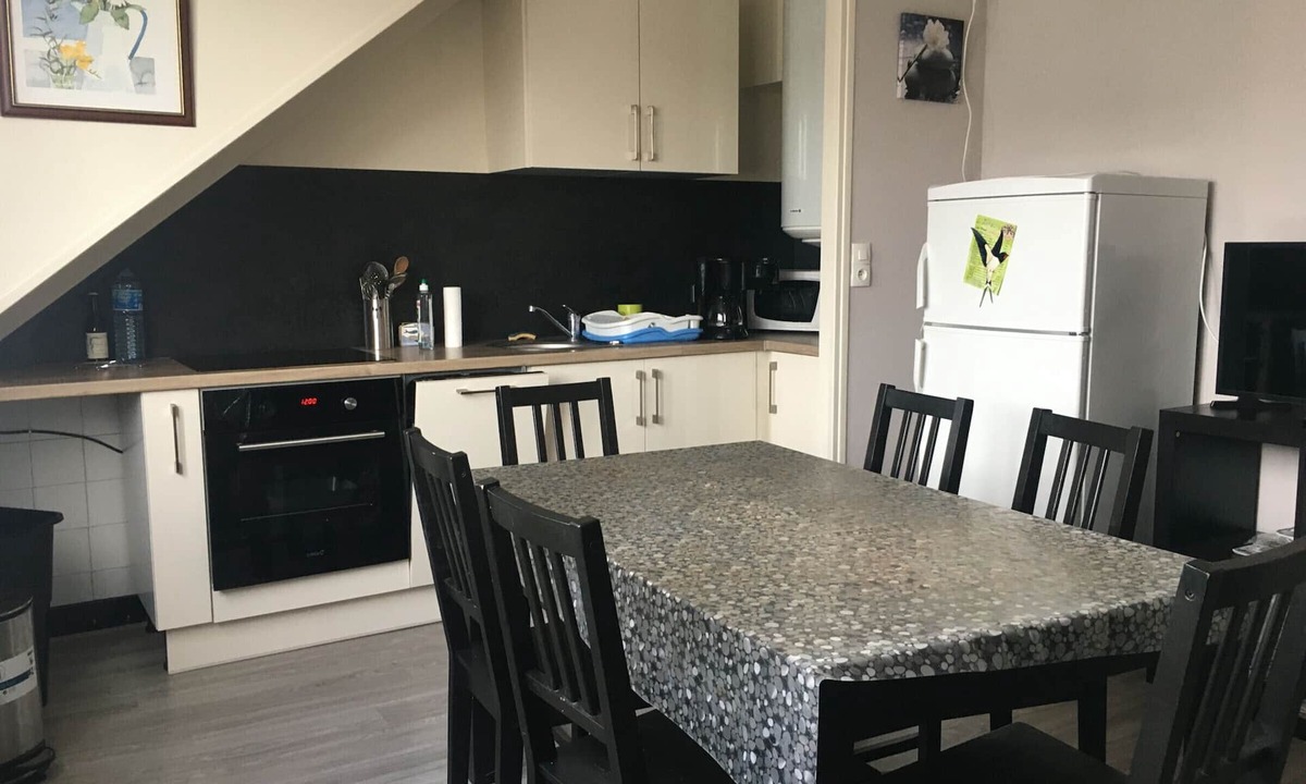 Fort-Mahon-Plage Apartment | Central Apartment - 2 Bedrooms, WiFi, Pet-Friendly, 10 min to Beach