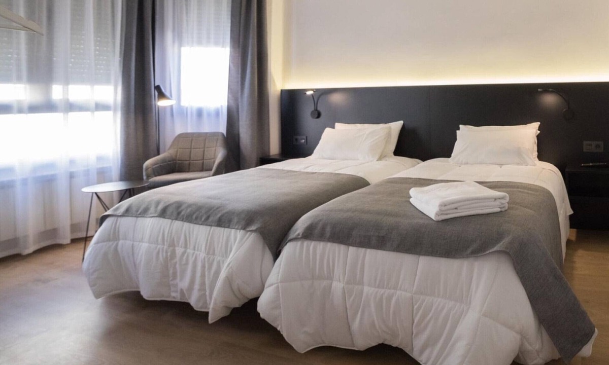 Logrono City Centre Apartment | Central Apartment in Logroño – Spacious, Renovated, and Comfortable for Up to 6 Guests