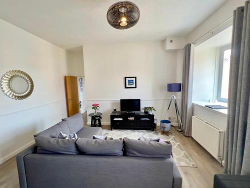 Linlithgow Apartment | Central Apartment Linlithgow