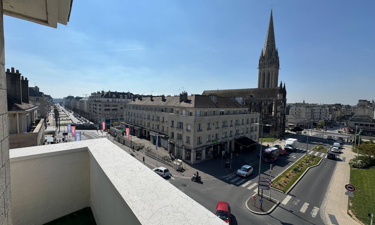 Vaugueux Apartment | Central apartment with balcony - castle view