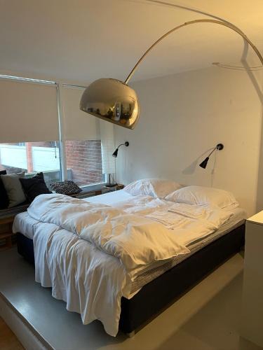 Christianshavn Apartment | Central Apt Balcony I 5 Min to Metro and Canals