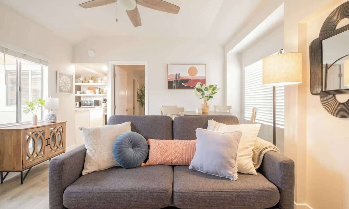 Old Town House | Central Charmer in Unbeatable Old Town Location!