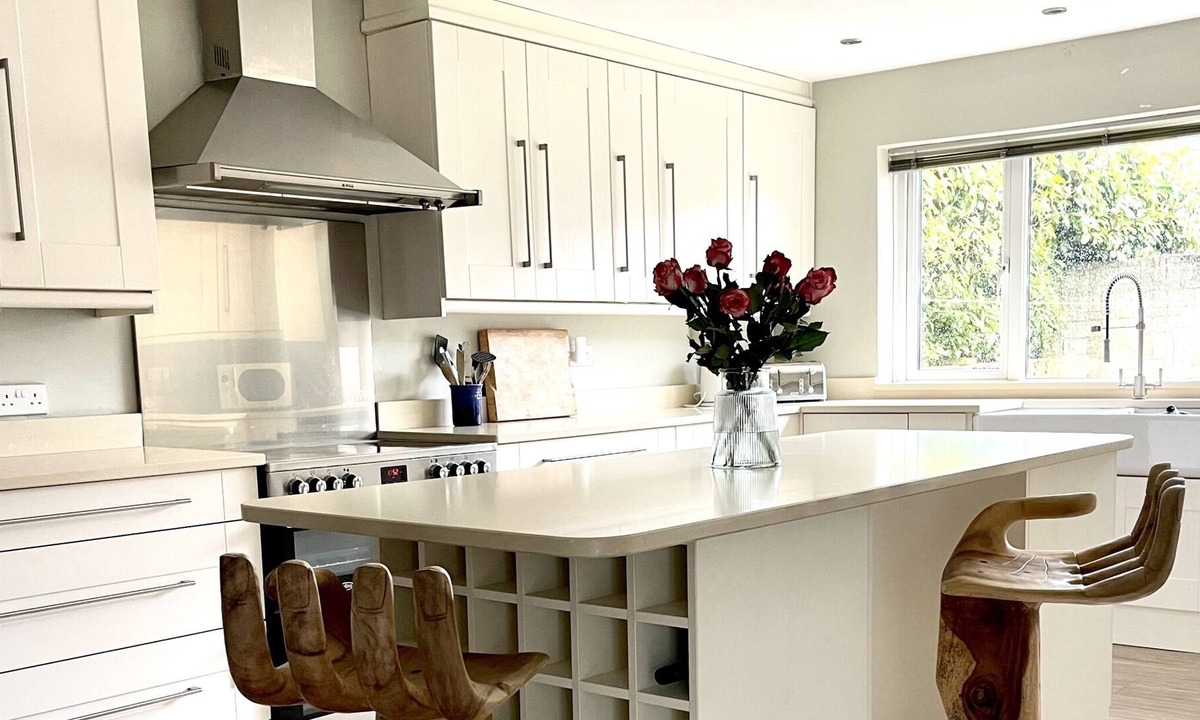 Leckhampton House | Central Cheltenham Step Free House