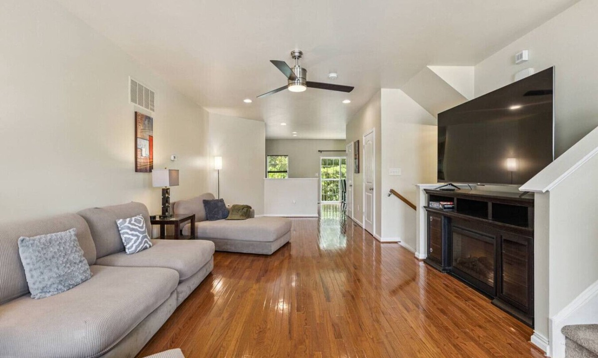 Christiana House | Central Christiana Moderno Newark