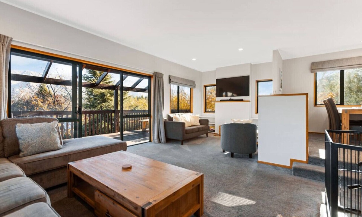 Wanaka House | Central Comfort in Wanaka