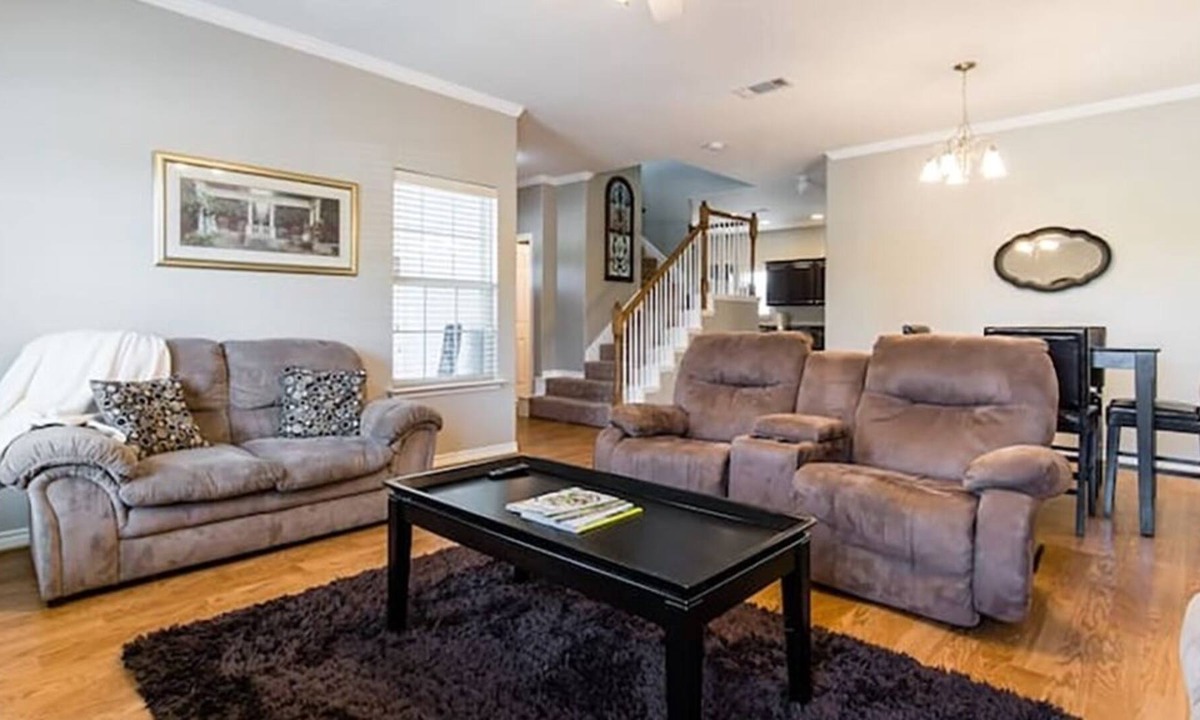 South Dallas - Fair Park House | 💎 Central Dallas ⭐️ 10min to Dntwn/ Fair Park ✅ Modern💎
