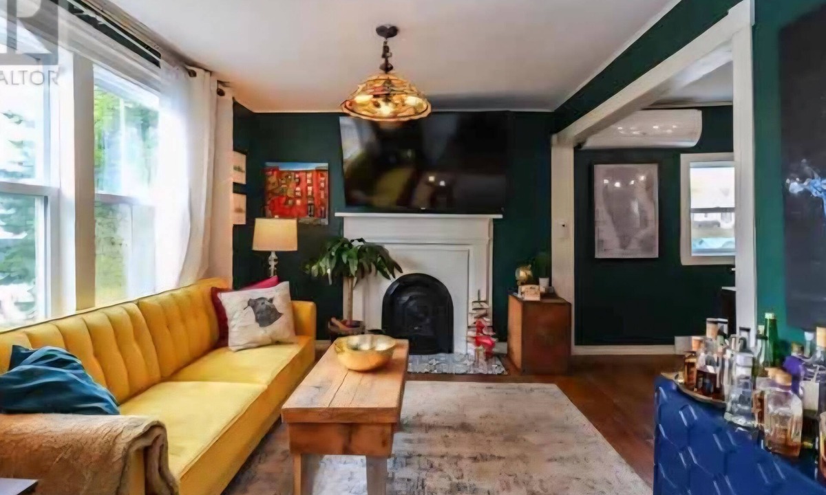 Saint John House | Central/Dog Friendly/Parking/AC