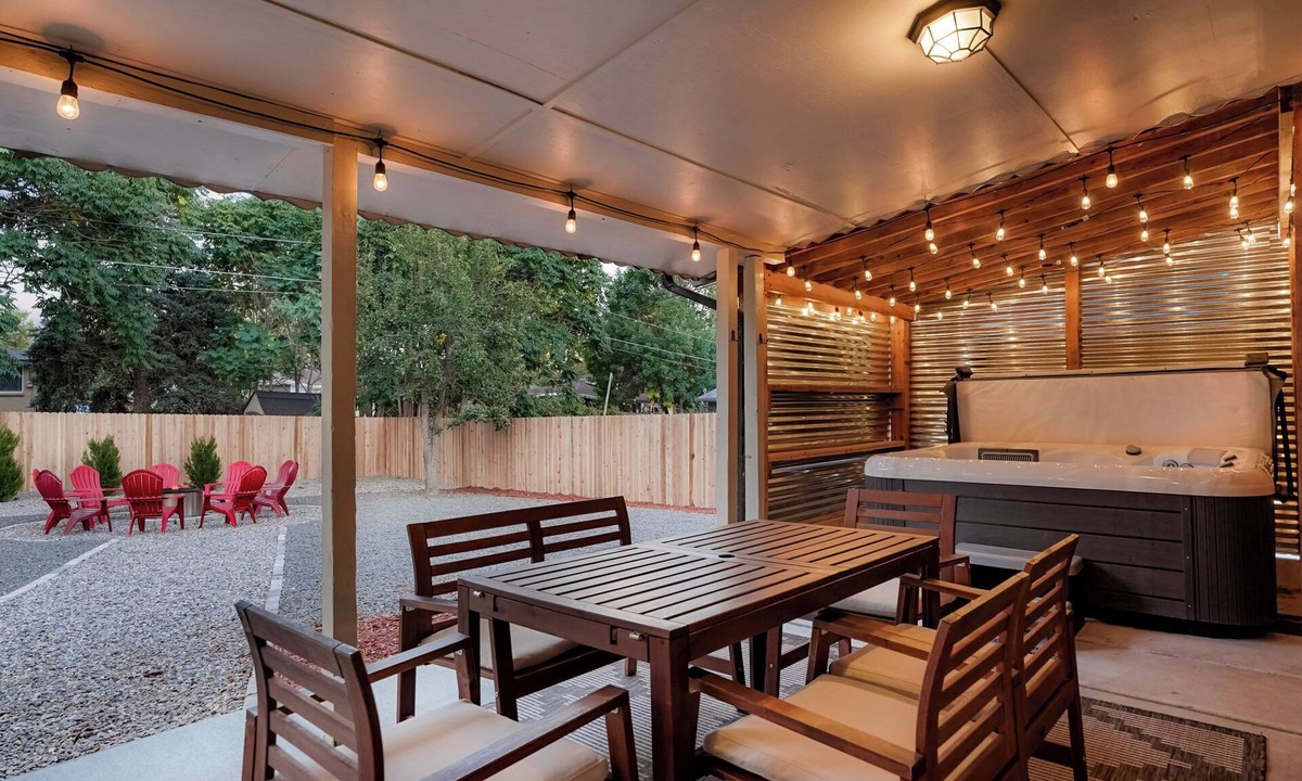 Lamar Heights Area House | Central Gem ~ Backyard Oasis with Hot Tub and Firepit