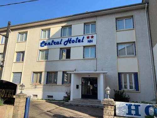 Saint-Priest Hotel | Central Hôtel