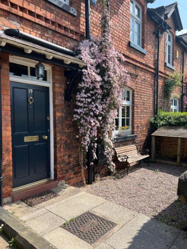 Knutsford House | Central Knutsford