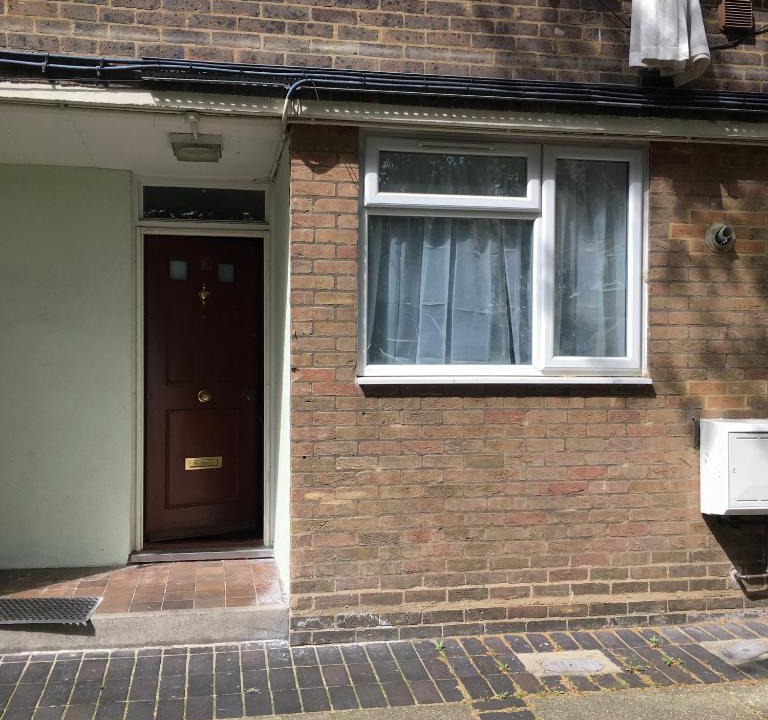 Riverside Apartment | Central London (SE16)