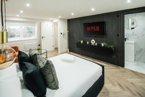 West Putney Apartment | Central London Studio