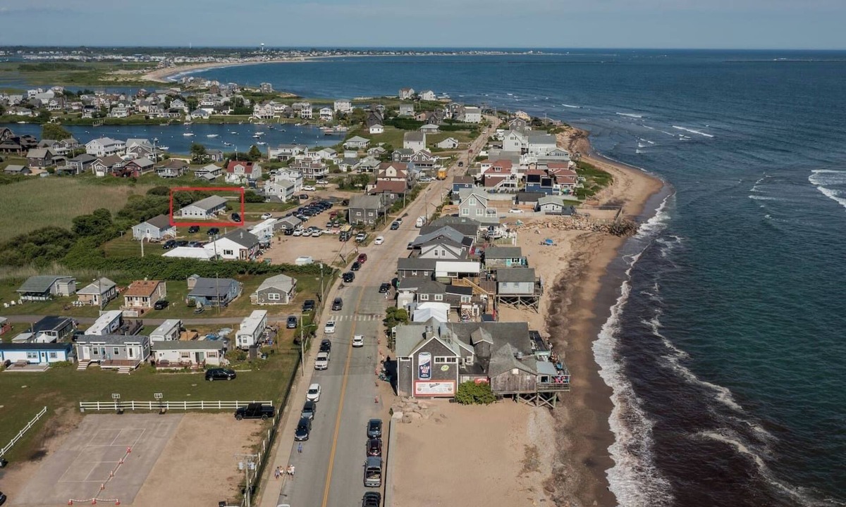 Matunuck House | Central Matunuck Barnacle House