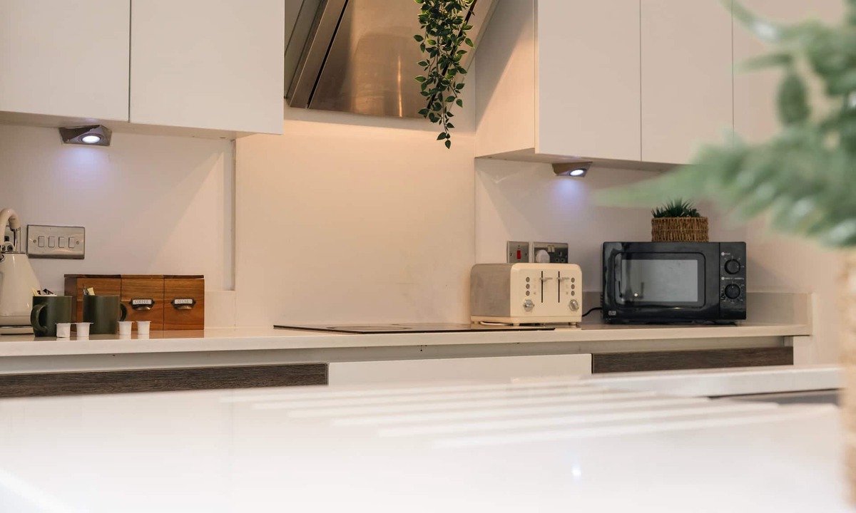 Gateshead House | Central Newcastle Retreat