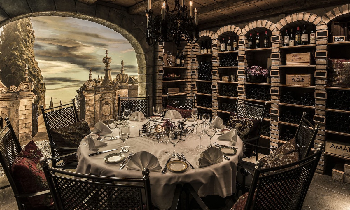 Old Town Hotel | Central Plaza Hotel