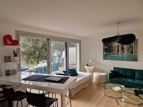 La Baule-Escoublac Apartment | Central, quiet not overlooked